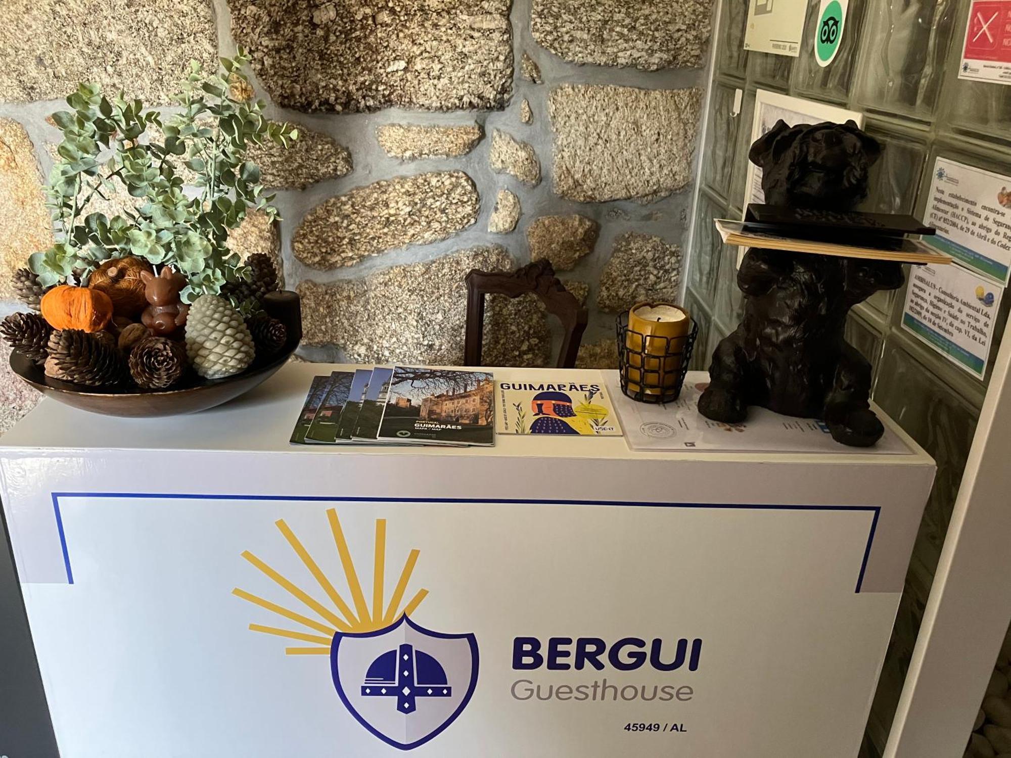Bergui Guesthouse - Em Guimaraes Desde 2017 מראה חיצוני תמונה